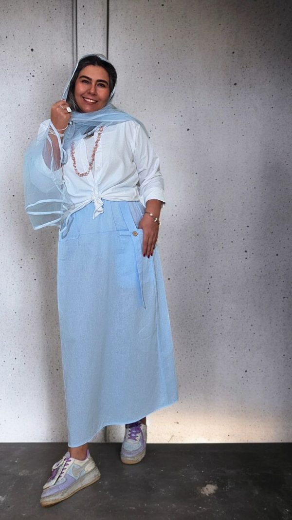 دامن تک جیب ۱۰۴۹۹